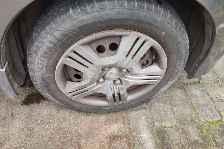 Used Honda Fit 2011 1.3L manual Comfort version Right Front Wheel Hub