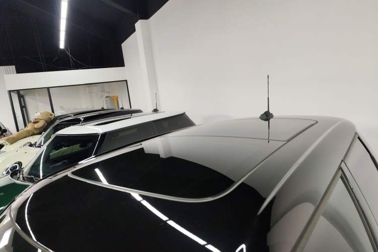 Used MINI MINI 2022 Updated 1.5T COOPER Classic Edition Five-Door Version