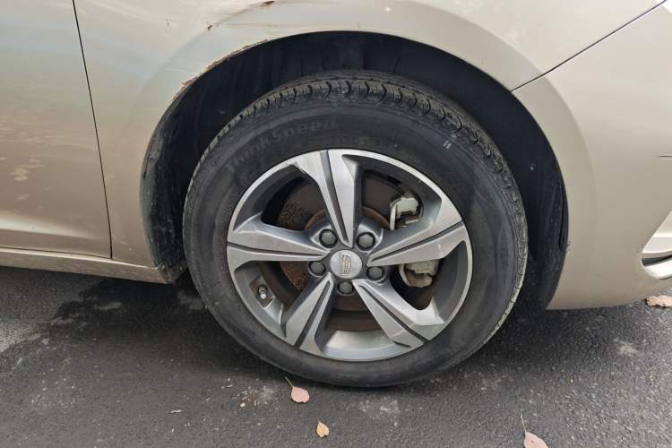 Used Geely Auto Emgrand GL 2018 1.8L DCT Elite Smart Connectivity Version Right Front Wheel Hub