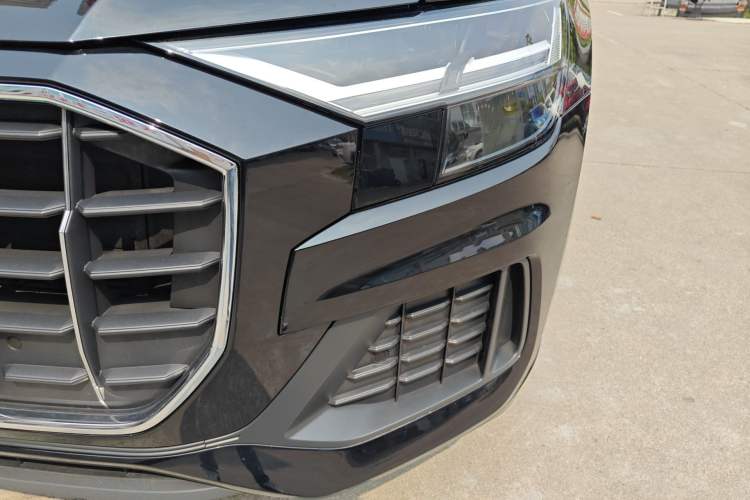 Used Audi Q8 2021 45 TFSI Luxury Prestige Edition Left Front Headlight