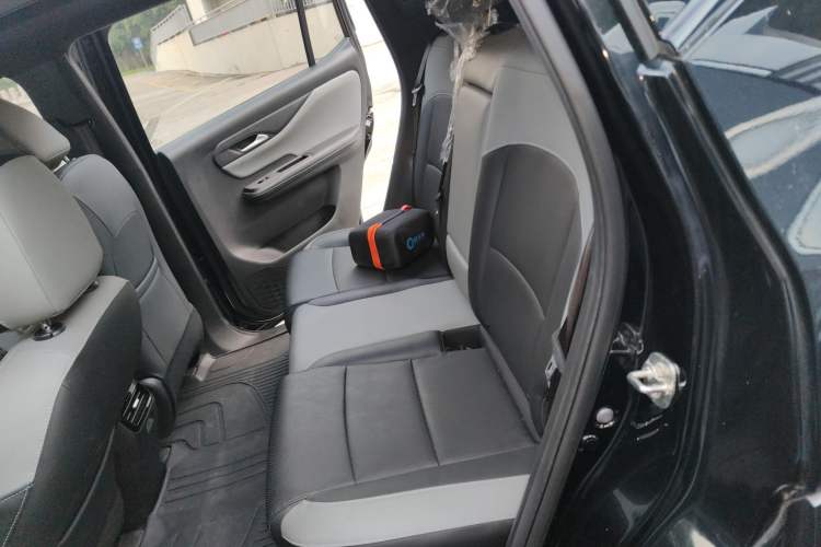 Used Hycan Z03 2022 510 km Range Trendy Cool Version 160 kW 61.13 kWh