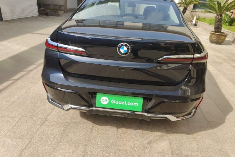 Used BMW 7 Series 2023 735Li M Sport Package
