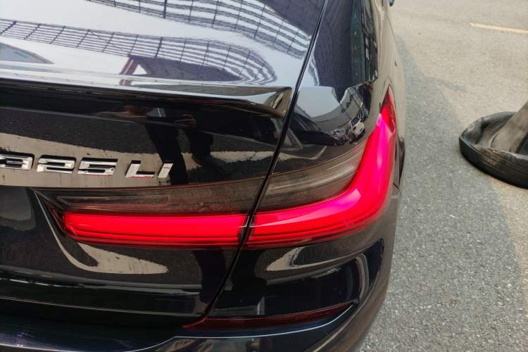 Used BMW 3 Series 2020 325Li M Sport Package Exterior 3