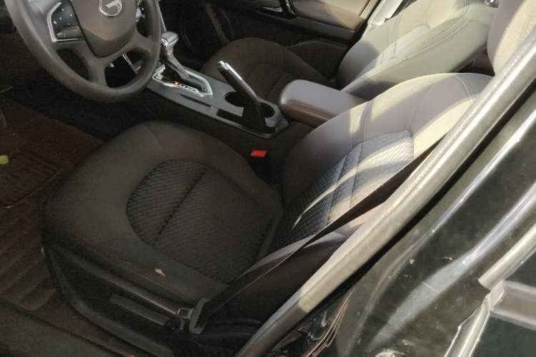 Used GAC Trumpchi GS4 2015 200T G-DCT Elite Edition