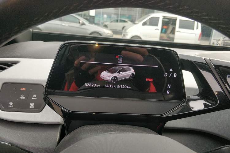 Used Volkswagen ID.3 2023 Upgraded Model Pure Intelligent Enjoyment Version Instrument Cluster