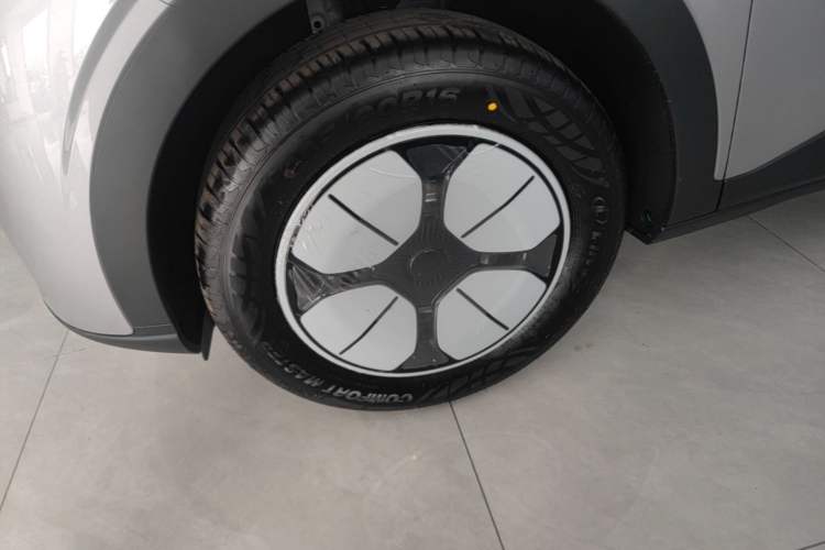 Used Geely Galaxy Geome 2026 Model 310km Youth Edition
