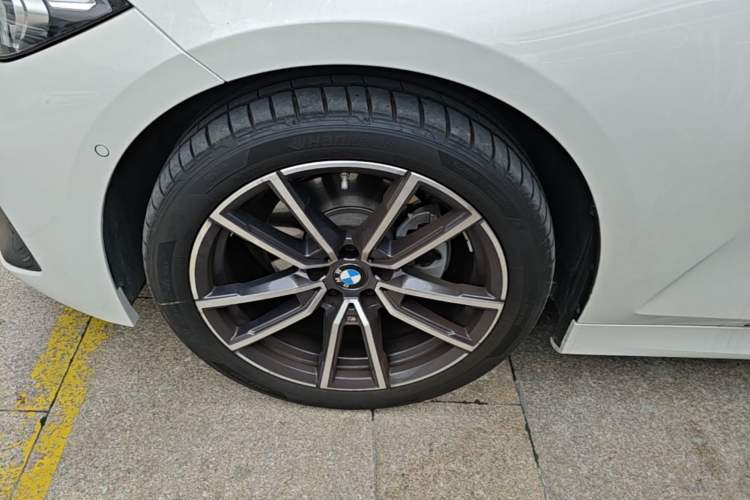 Used BMW 3 Series 2025 325i M Sport Package

