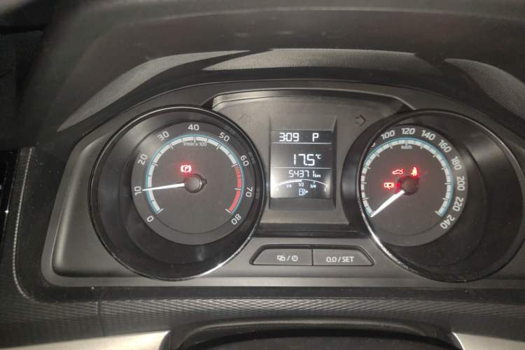 Used Skoda Kamiq 2018 1.5L Automatic Standard Edition China VI Instrument Cluster
