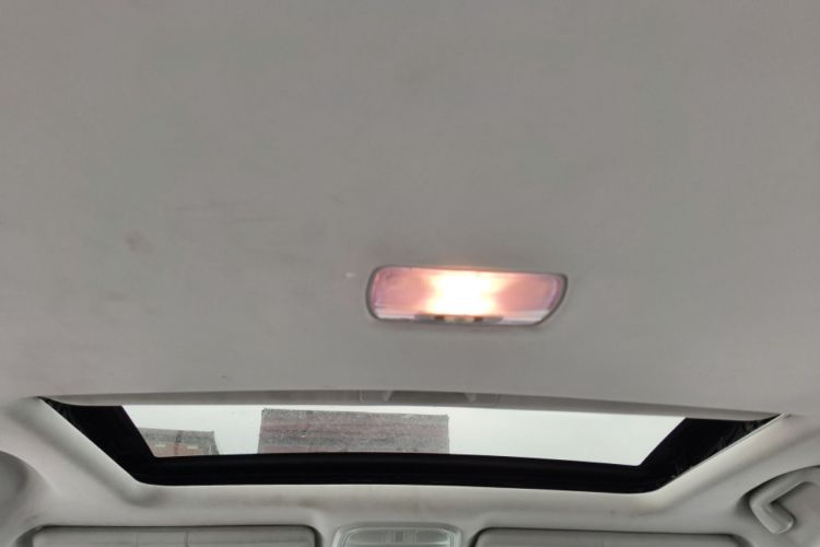 Used Haval M6 2019 1.5T DCT Two-Wheel Drive Elite Version China VI Standard Headliner