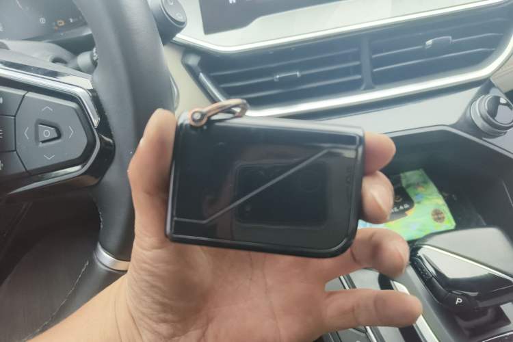 Used Lynk & Co 06 EM-P 2022 PHEV 84 km Range Pro Version
