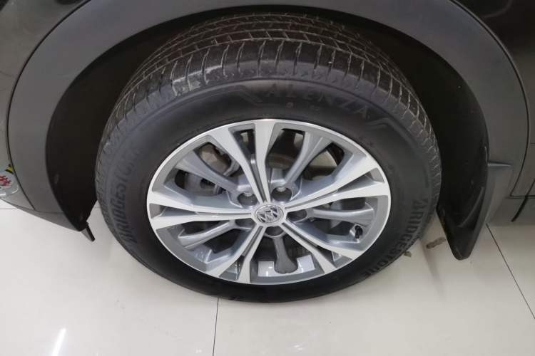 Used Buick Envision 2022 Encore Plus 652T Five-Seat Luxury Model
