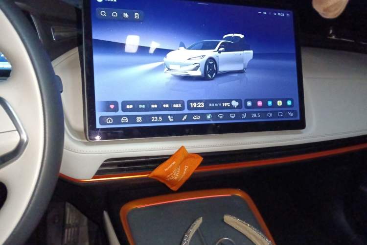 Used Deepal SL03 2023 200Max Range-Extended Version
