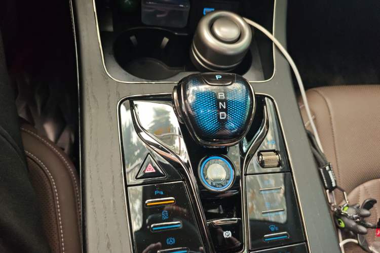 Used BYD Han 2022 DM-i 121KM Luxury Model