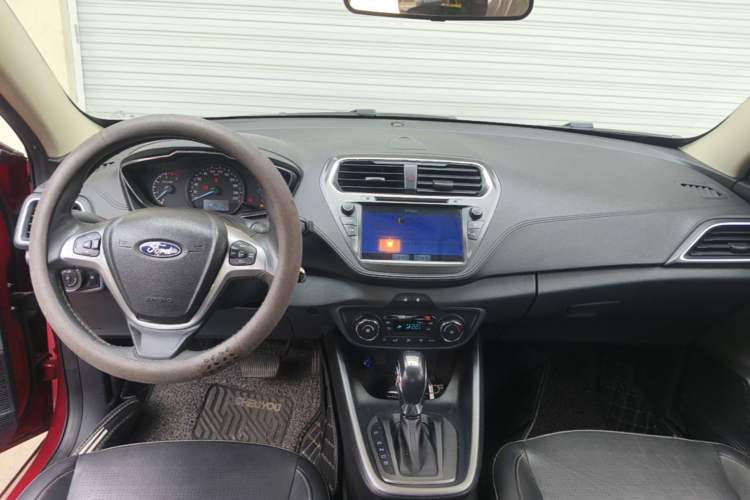Used Ford Escort 2017 Happiness Edition 1.5L Automatic Fashion Version
