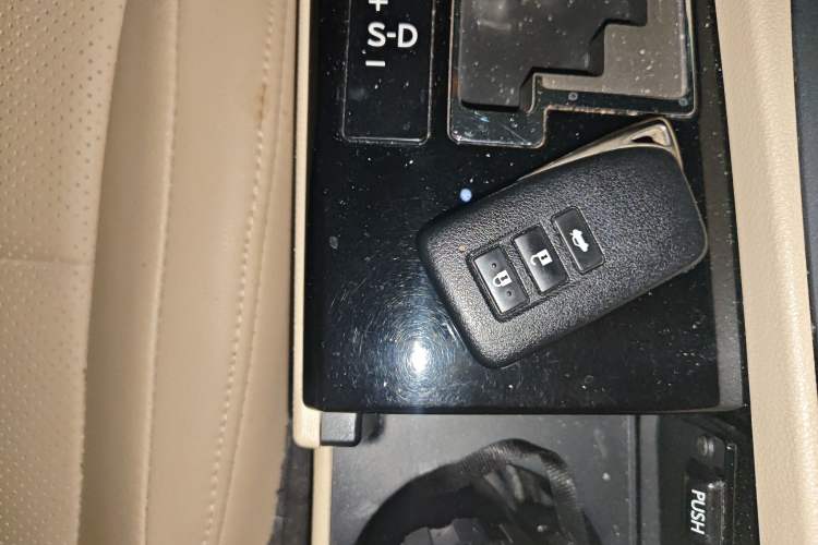 Used Lexus ES 2013 250 Elegant Edition