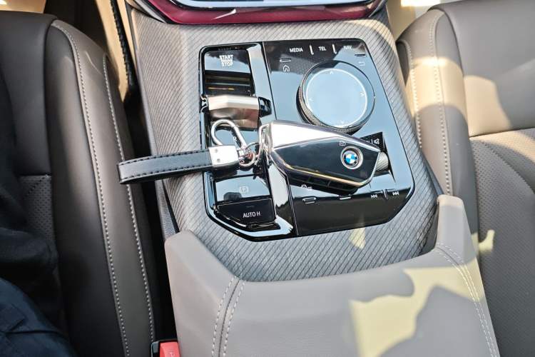 Used BMW X3 2025 Model, Facelifted xDrive25L Luxury Package