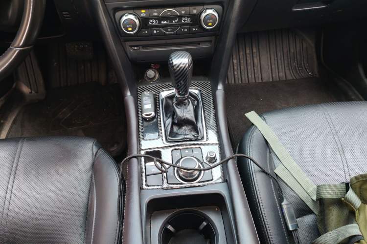 Used Mazda 3 Axela 2017 Sedan 2.0L Automatic Prestige Model China V Standard