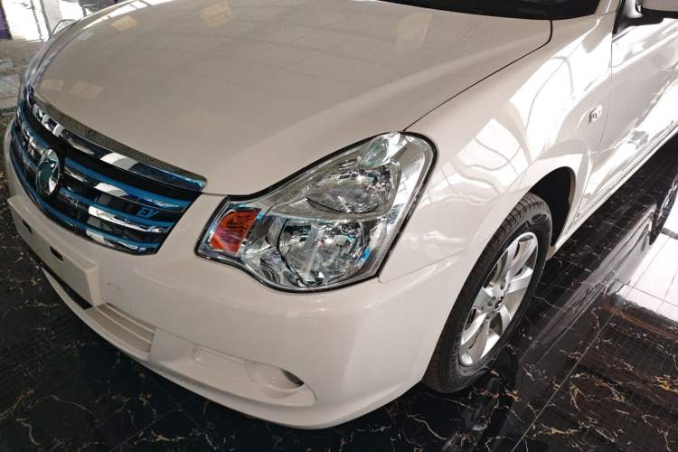 Used Dongfeng Junfeng E11K 2021 60.43 kWh Battery-Swap Version Left Front Headlight