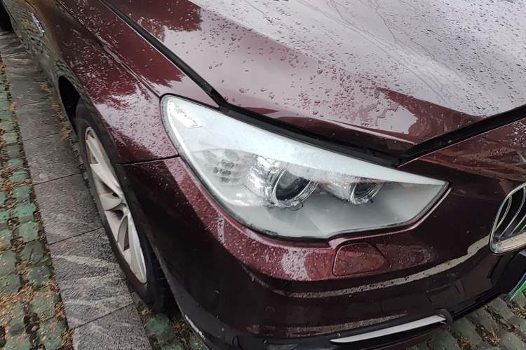 Used BMW 5 Series GT 2014 528i Leading Model
