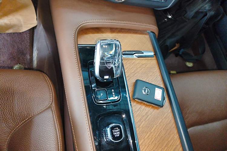 Used Volvo S90 2024 B5 Zhiyi Luxury Edition