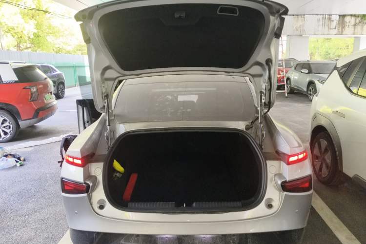 Used XPeng P7 2022 480E