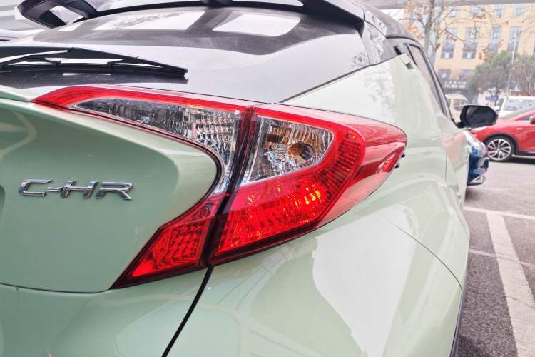 Used Toyota C-HR 2022 2.0L Leading Edition