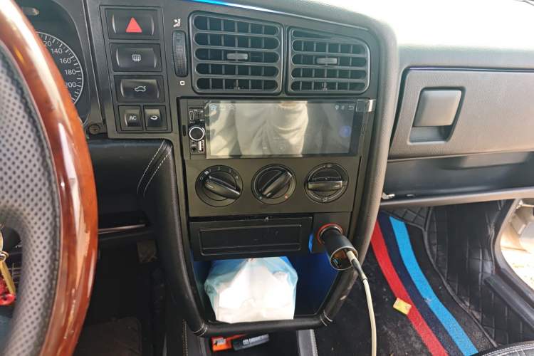 Used Volkswagen Jetta 2010 1.6L Partner
