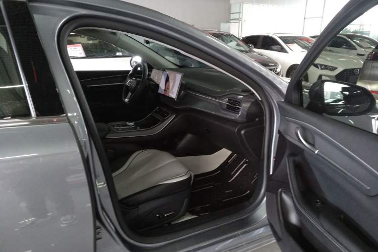 Used BYD Destroyer 05 2024 HONOR Edition DM-i 120KM Prestige Model
