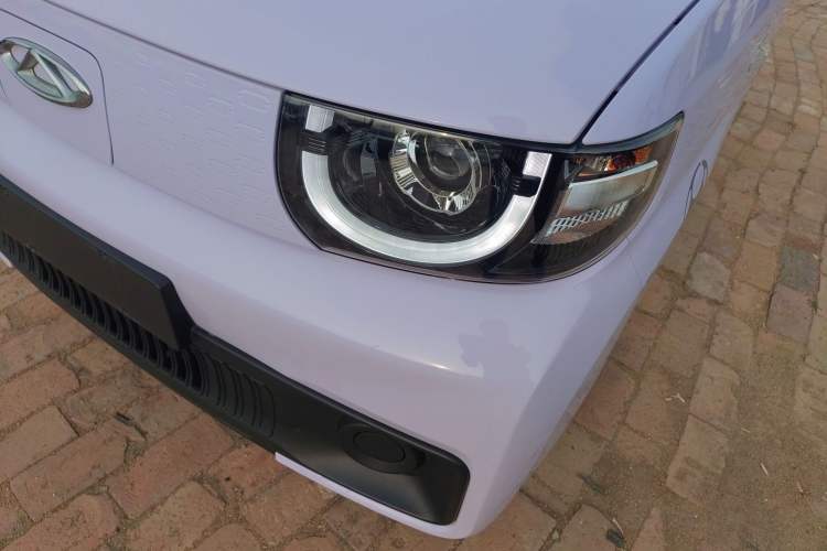 Used Chery QQ Ice Cream 2022 120km Conical Shape Lithium Iron Phosphate Left Front Headlight