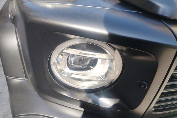 Used Mercedes-Benz G-Class 2024 G 500 Right Front Headlight