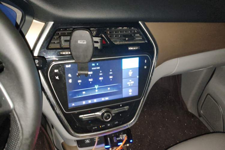 Used Denza 2018 450 Base Version