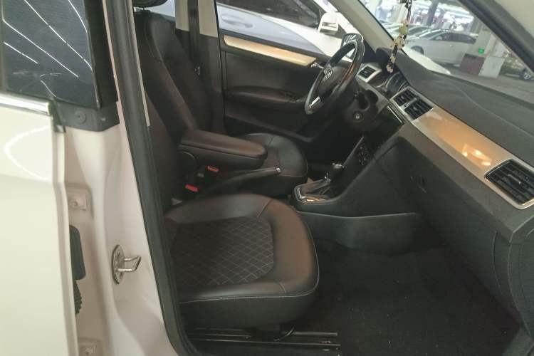 Used Skoda Rapid 2019 1.5L Automatic Comfort Edition China V Standard Right Front Seat