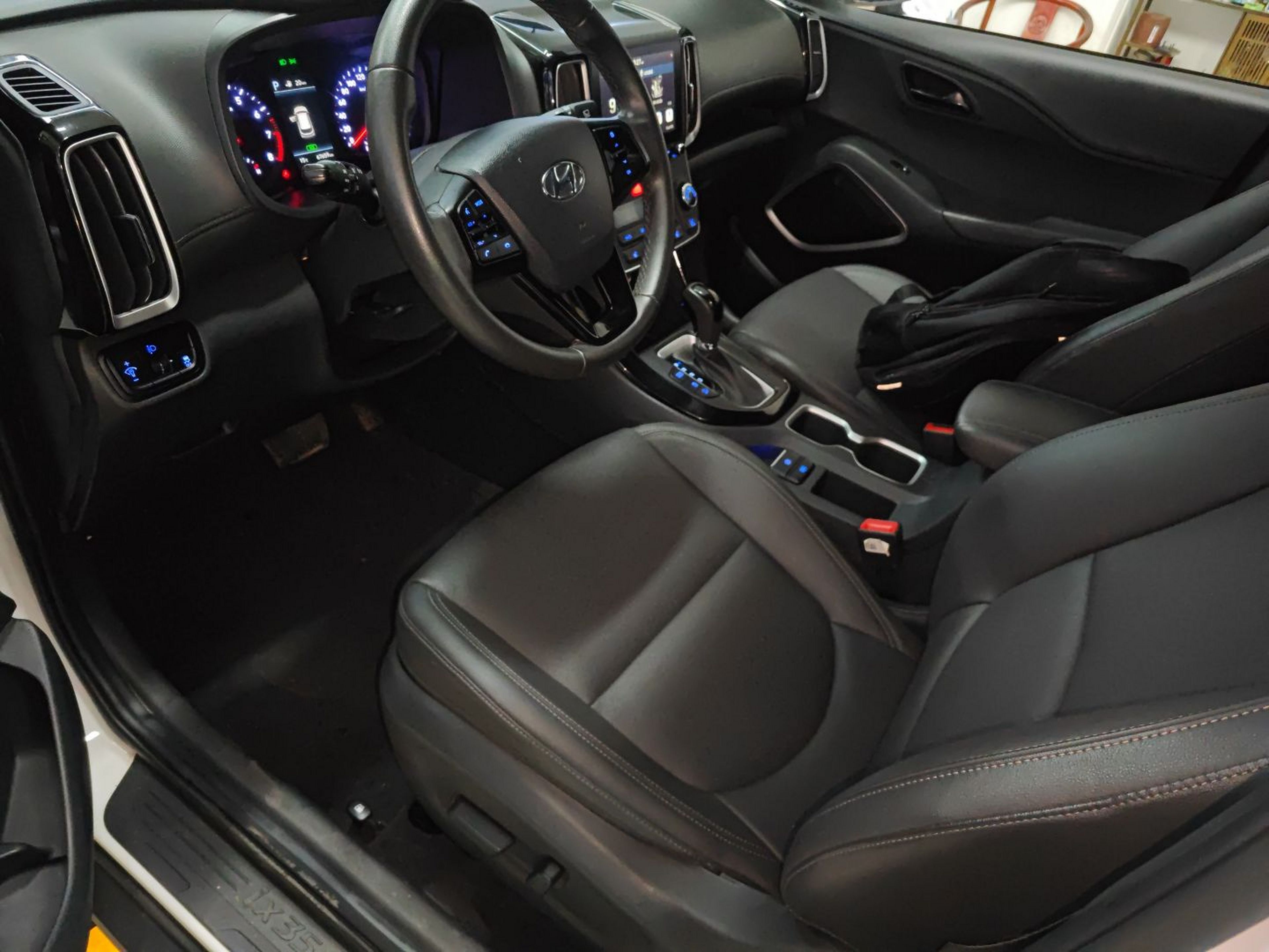 Interior delantero