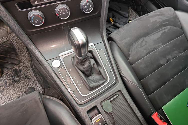 Used Volkswagen Golf 2019 280TSI DSG Luxury Version China VI Standard
