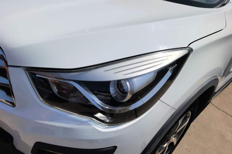 Used Haima S5 2017 Strong-Performance Version 1.6L Manual Luxury Model Left Front Headlight