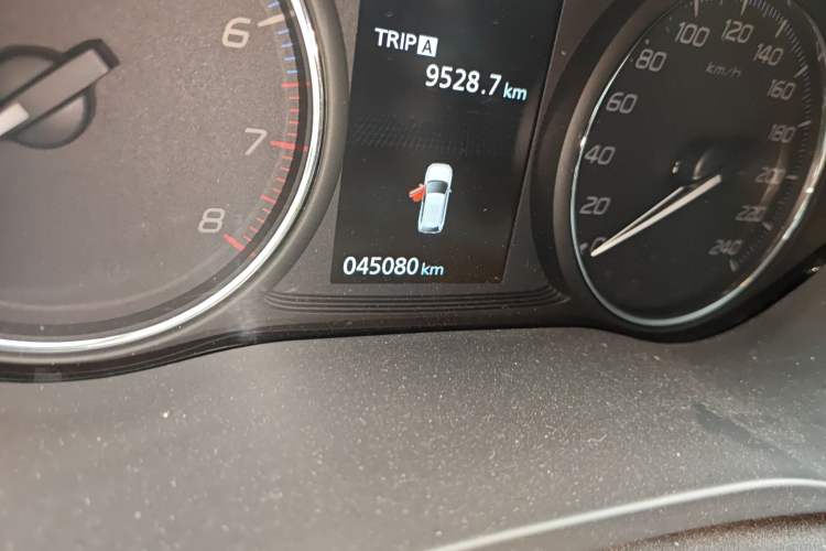 Used Mitsubishi Outlander 2020 2.0L Two-Wheel Drive Enjoyment Version 5 Seats
