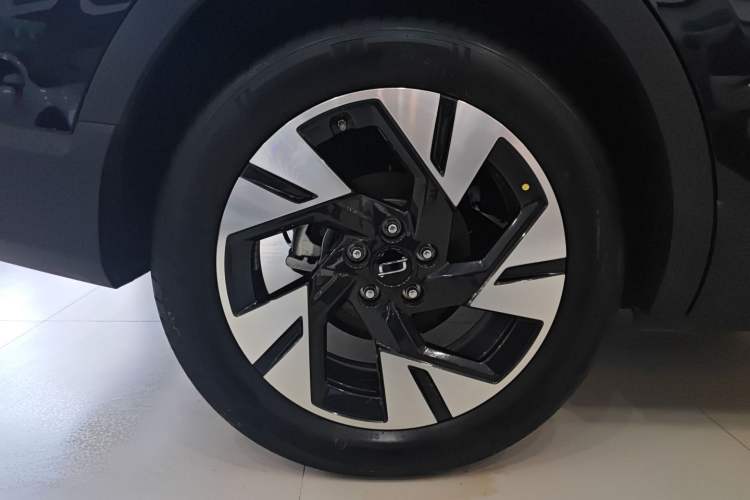 Used Bestune Yueyi 07 2025 210km Joyful Edition