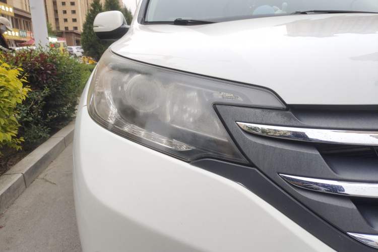 Used Honda CR-V 2012 2.0L two-wheel drive urban version
