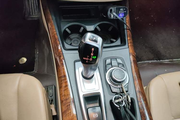 Used BMW X5 2011 xDrive35i Luxury Model
