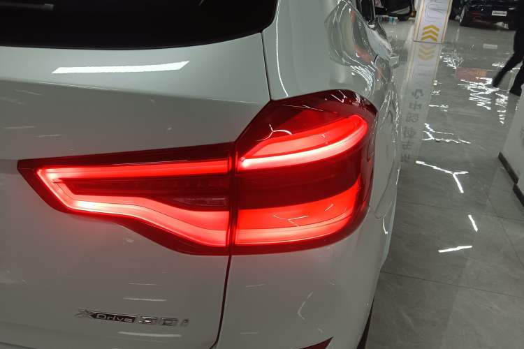 Used BMW X3 2021 xDrive30i Luxury Model with M Sport Package
