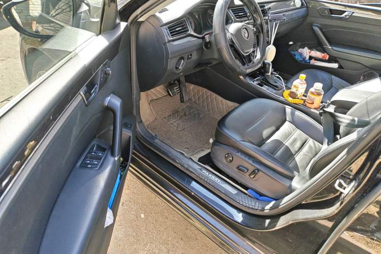 Used Volkswagen Passat 2016 330TSI DSG Prestige Edition Driver Seat