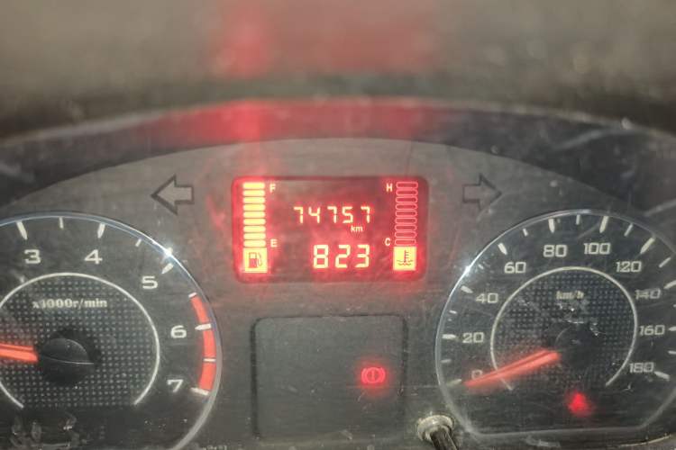 Used Wuling Zhiguang 2015 1.2L S Practical Model LSI
