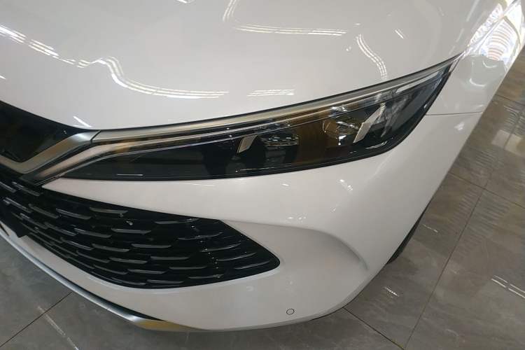 Used BYD Qin L 2024 DM-i 120KM Beyond Model
