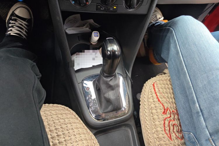 Used Volkswagen Polo 2011 1.6L Automatic ZhiShang Version
