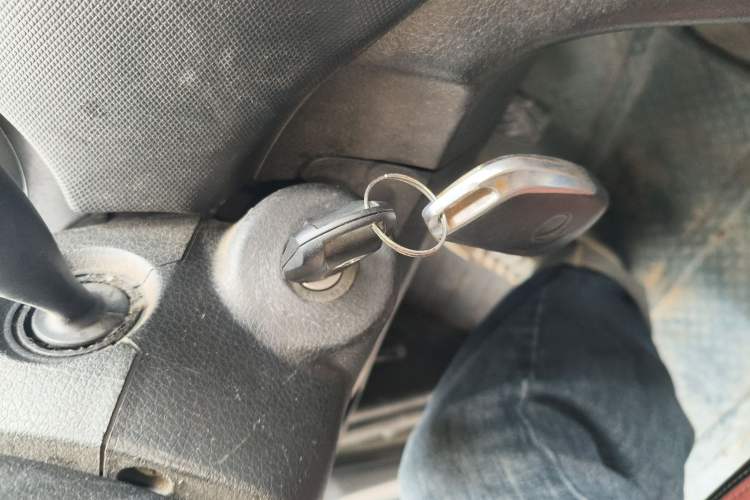 Used CHANGAN KAICHENG Ounuo S 2012 1.5L Standard Version
