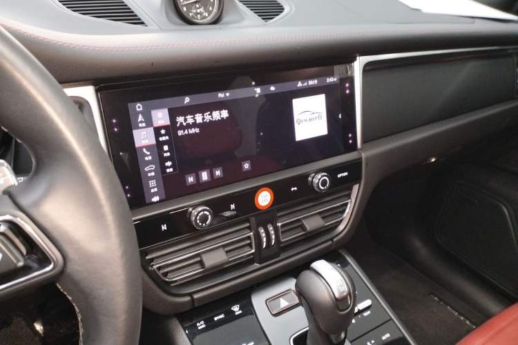 Used Porsche Macan 2024 Macan 2.0T
