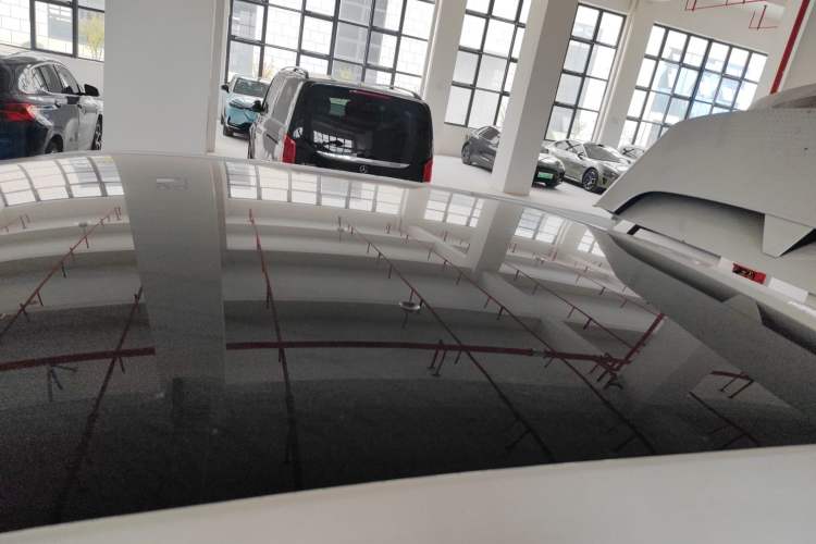 Used Venucia V 2023 260T Idol Edition Pro
