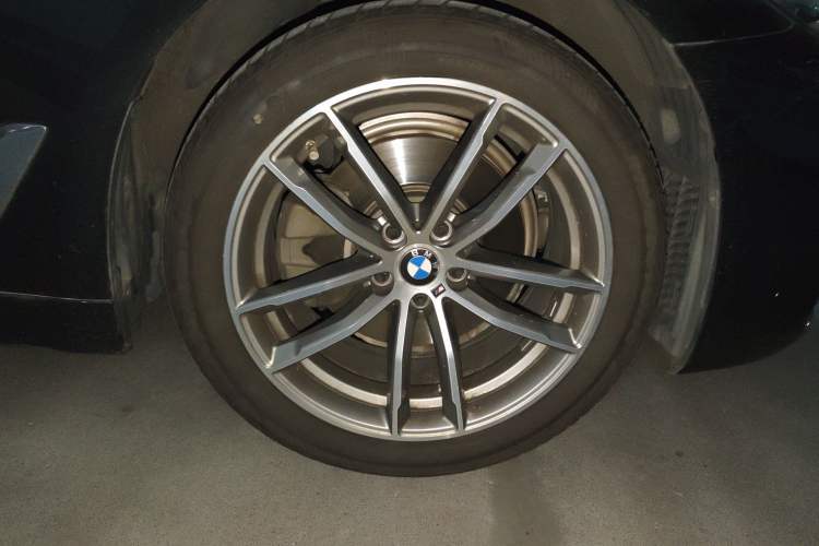 Used BMW 5 Series 2020 525Li M Sport Package