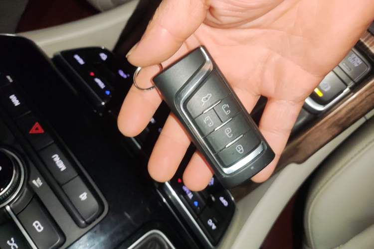 Used GAC Trumpchi M8 2018 320T Luxury Edition Vehicle Key