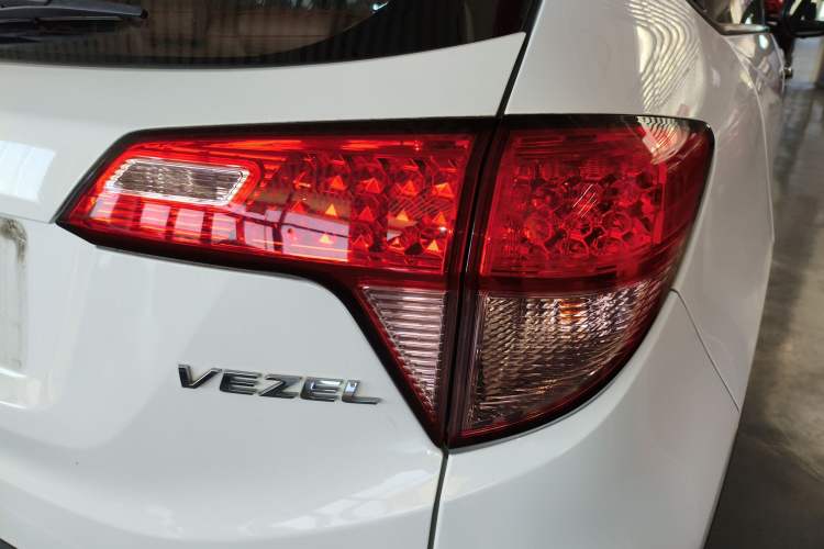 Used Honda Vezel 2017 1.5L CVT 2WD Comfort Model Right Rear Taillight